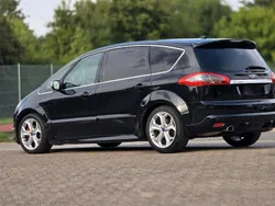 Schwarz Gebraucht 2012 Ford S-MAX Titanium S Van / Kleinbus | 7.600 € (Fairer Preis)