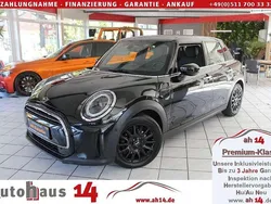 Schwarz Gebraucht 2022 Mini ONE Classic Kleinwagen | 20.950 € (Fairer Preis)