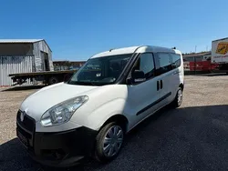 Weiß Gebraucht 2012 Fiat Doblò Pop Van / Kleinbus | 4.000 € (Fairer Preis)