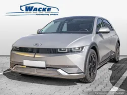 Farbe: gold Gebraucht 2022 Hyundai Ioniq 5 Techniq SUV | 39.770 € (Teuer)