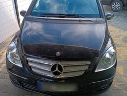 Schwarz Gebraucht 2006 Mercedes B170 Van / Kleinbus | 1.999 € (Guter Preis)