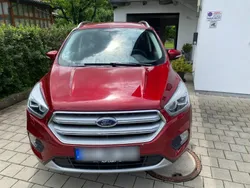 Rot Gebraucht 2018 Ford Kuga Cool & Connect SUV | 12.500 € (Superpreis)