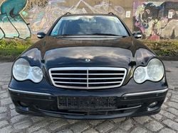 Schwarz Gebraucht 2006 Mercedes C200 Kombi | 2.200 € (Guter Preis)