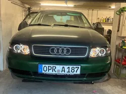 Grün Gebraucht 1996 Audi A4 Limousine | 850 € (Superpreis)