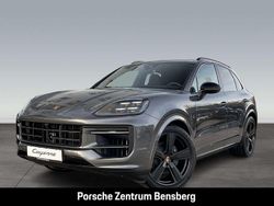 Grau Neu 2025 Porsche Cayenne Black Edition SUV | 134.357 € (Teuer)