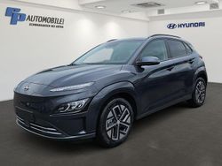 Dark knight Gebraucht 2022 Hyundai Kona Trend SUV | 25.990 €