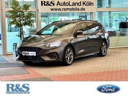 Grau Gebraucht 2020 Ford Focus ST-Line Kombi | 16.900 € (Fairer Preis)
