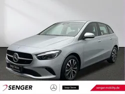 Silber Gebraucht 2024 Mercedes B180 Van / Kleinbus | 30.970 € (Fairer Preis)