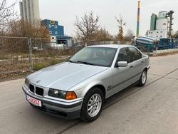 Silber Gebraucht 1996 BMW 316 Limousine | 2.990 € (Teuer)
