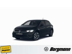 Schwarz / deep black Neu 2025 VW Polo Goal Limousine | 29.560 € (Teuer)