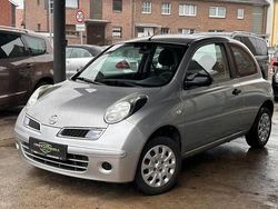 Silber Gebraucht 2009 Nissan Micra Visia | 2.499 €