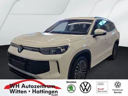 Pure white Gebraucht 2025 VW Tayron Life SUV | 45.864 €