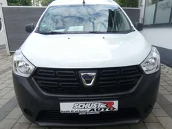 Gletscherweiss Gebraucht 2020 Dacia Dokker Essentiel Van | 9.999 € (Guter Preis)