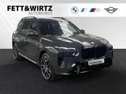 Andere Gebraucht 2023 BMW X7 M Sport SUV | 95.900 € (Etwas zu teuer)