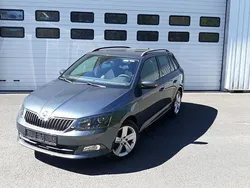 Grau / quarzgrau / metallic Gebraucht 2016 Skoda Fabia Joy Kombi | 9.950 € (Fairer Preis)