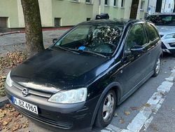 Schwarz Gebraucht 2002 Opel Corsa Elegance Limousine | 1.200 € (Guter Preis)