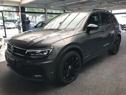 Grau Gebraucht 2020 VW Tiguan Highline SUV | 32.490 € (Fairer Preis)