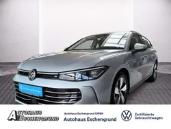 Silber Gebraucht 2024 VW Passat Elegance Kombi | 36.890 € (Teuer)