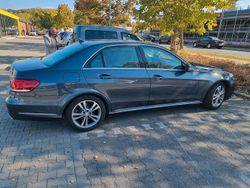 Grau Gebraucht 2013 Mercedes E250 Limousine | 16.499 € (Superpreis)