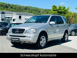 Silber Gebraucht 2004 Mercedes ML270 SUV | 12.980 €