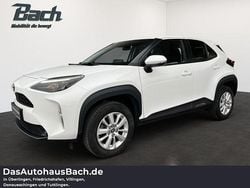 Schneeweiß Gebraucht 2021 Toyota Yaris Hybrid Comfort | 17.990 € (Guter Preis)