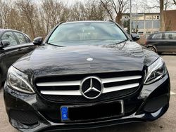 Schwarz Gebraucht 2016 Mercedes C220 Kombi | 13.400 € (Fairer Preis)