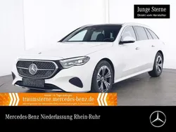 Weiß Gebraucht 2024 Mercedes E450 Avantgarde Limousine | 62.990 €