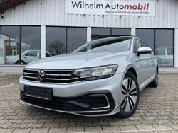 Silber Gebraucht 2021 VW Passat GTE Kombi | 20.490 € (Guter Preis)