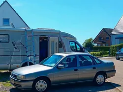 Silber Gebraucht 1995 Opel Vectra Limousine | 2.500 €