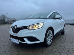 Weiß Gebraucht 2017 Renault Scénic IV Life Van / Kleinbus | 9.999 € (Guter Preis)