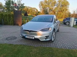 Silber Gebraucht 2018 Tesla Model X SUV | 30.500 €
