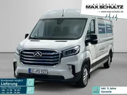 Maxus V90