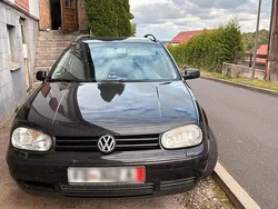 Schwarz Gebraucht 2005 VW Golf IV Kombi | 1.000 € (Guter Preis)