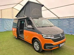 Grau Gebraucht 2021 VW T6.1 California Van | 56.900 €