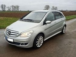 Silber Gebraucht 2006 Mercedes B170 Van / Kleinbus | 3.250 € (Fairer Preis)