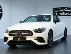 Weiß Gebraucht 2022 Mercedes E450 Cabrio | 56.997 €