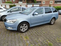 Silber Gebraucht 2010 Skoda Octavia Ambiente Kombi | 8.200 € (Fairer Preis)