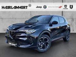 Schwarz Neu 2024 Alfa Romeo Junior Edizione Speciale SUV | 42.990 € (Teuer)