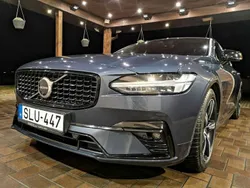 Blau Gebraucht 2020 Volvo S90 R-Design Limousine | 39.750 €