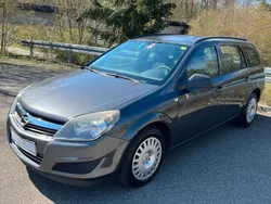 Grau Gebraucht 2010 Opel Astra Selection Kombi | 3.590 € (Guter Preis)