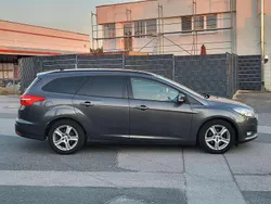 Grau Gebraucht 2013 Ford Focus Kombi | 3.850 € (Superpreis)