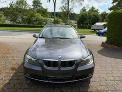 Grau Gebraucht 2008 BMW 325 Kombi | 4.490 €