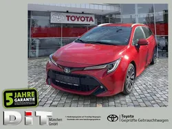 Emotional red 2 Gebraucht 2022 Toyota Corolla Team Kombi | 24.990 € (Fairer Preis)