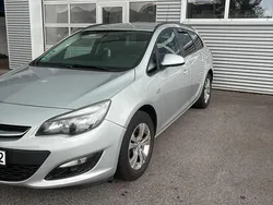 Grau Gebraucht 2014 Opel Astra Kombi | 3.200 € (Guter Preis)