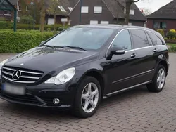 Schwarz Gebraucht 2009 Mercedes R320 Van / Kleinbus | 5.900 €
