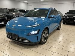 Hellblau Gebraucht 2022 Hyundai Kona Trend SUV | 19.870 € (Guter Preis)