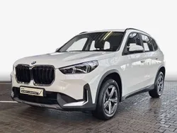 Alpinweiß uni Gebraucht 2023 BMW X1 SUV | 38.499 € (Guter Preis)