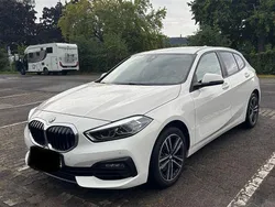 Weiß Gebraucht 2020 BMW 118 Advantage Kleinwagen | 18.790 € (Fairer Preis)