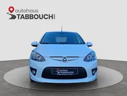 Weiß Gebraucht 2010 Mazda 2 Dynamic | 3.999 € (Teuer)
