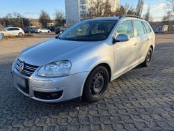 Silber Gebraucht 2009 VW Golf V Kombi | 3.990 € (Etwas zu teuer)